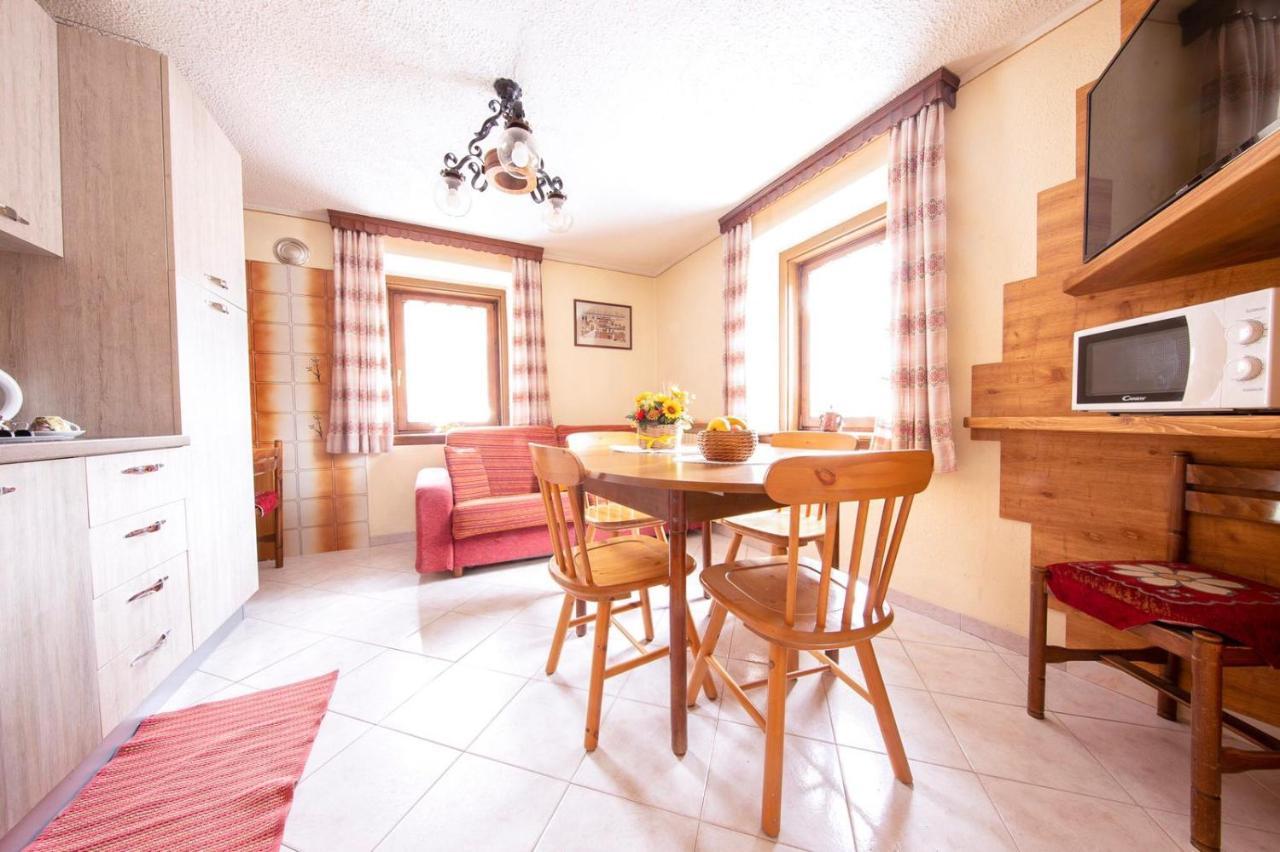 Apartment Valeria 2 *